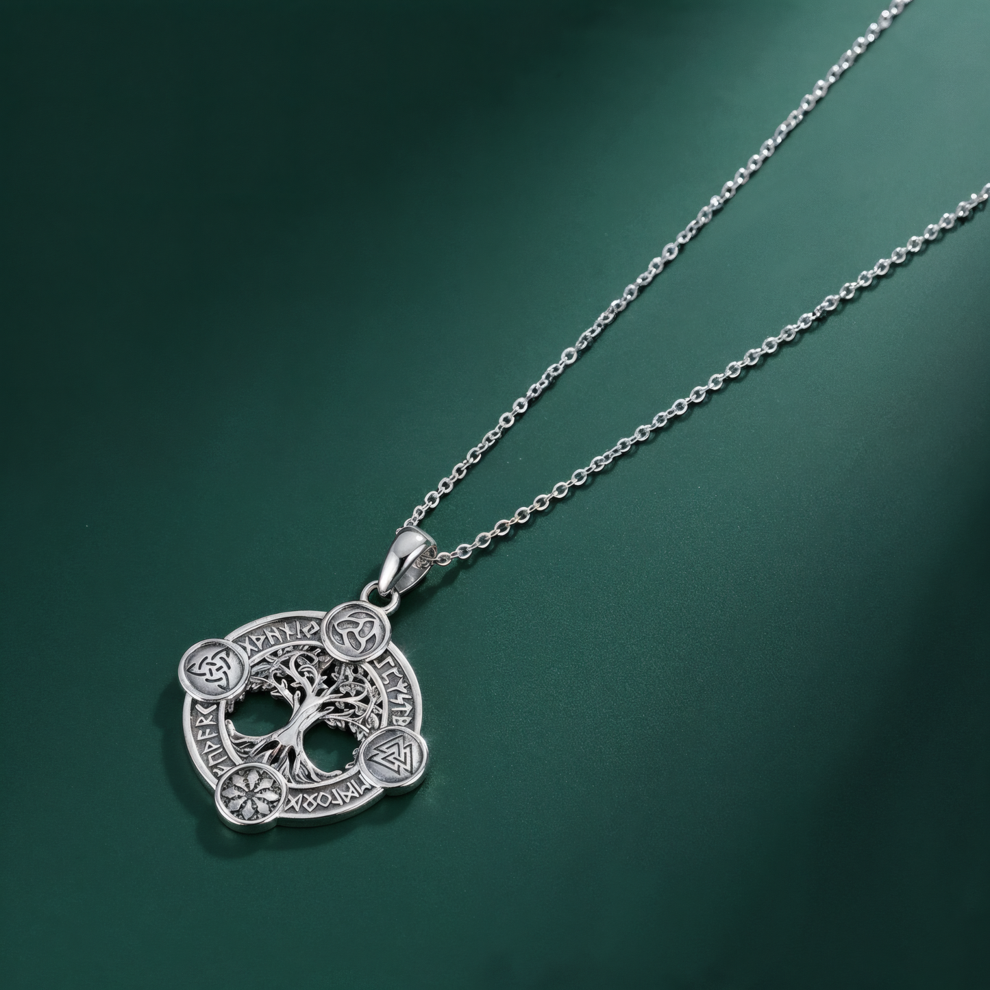 Collier Arbre de vie Égide d’Yggdrasil